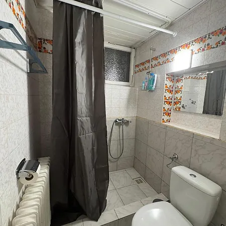 Monteurzimmer, Monteurunterkunft In 20 Km Von Hanau Und 35 Km Von Frankfurt Am Main Privatunterkunft *