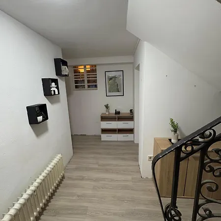 Monteurzimmer, Monteurunterkunft In 20 Km Von Hanau Und 35 Km Von Frankfurt Am Main * Florstadt