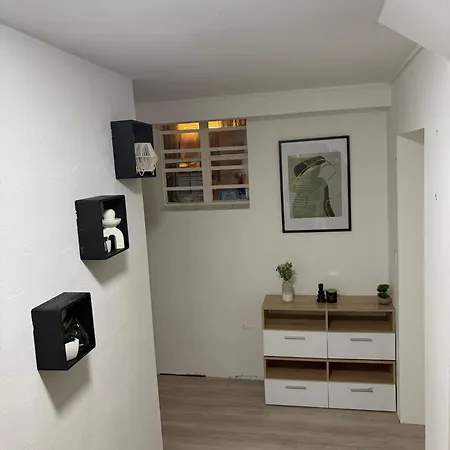 Monteurzimmer, Monteurunterkunft In 20 Km Von Hanau Und 35 Km Von Frankfurt Am Main Privatunterkunft Florstadt