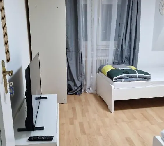 Monteurzimmer, Monteurunterkunft In 20 Km Von Hanau Und 35 Km Von Frankfurt Am Main Florstadt