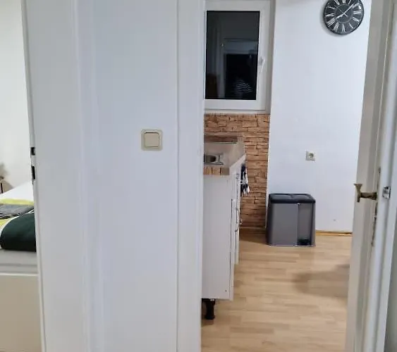 Monteurzimmer, Monteurunterkunft In 20 Km Von Hanau Und 35 Km Von Frankfurt Am Main Florstadt