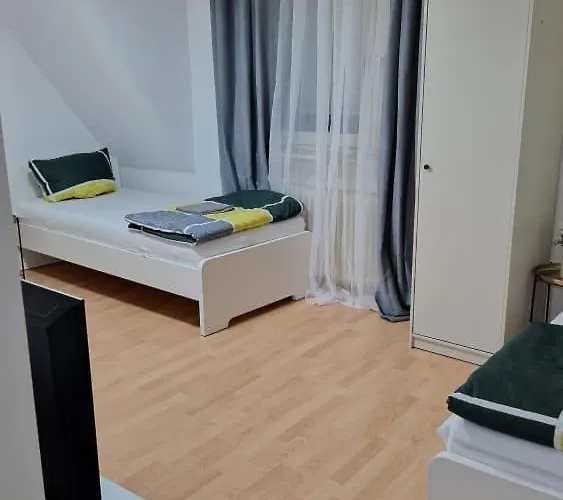 民宿 Monteurzimmer, Monteurunterkunft In 20 Km Von Hanau Und 35 Km Von Frankfurt Am Main *