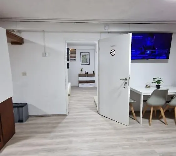 民宿 Monteurzimmer, Monteurunterkunft In 20 Km Von Hanau Und 35 Km Von Frankfurt Am Main