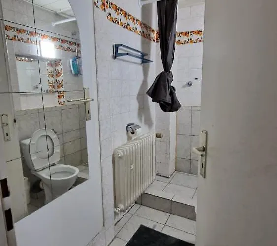 Monteurzimmer, Monteurunterkunft In 20 Km Von Hanau Und 35 Km Von Frankfurt Am Main 民宿 *