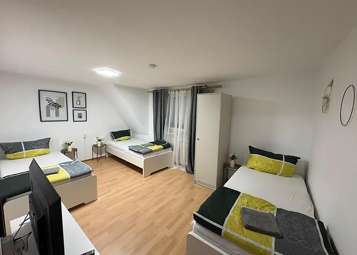 Homestay Monteurzimmer, Monteurunterkunft In 20 Km Von Hanau Und 35 Km Von Frankfurt Am Main Florstadt
