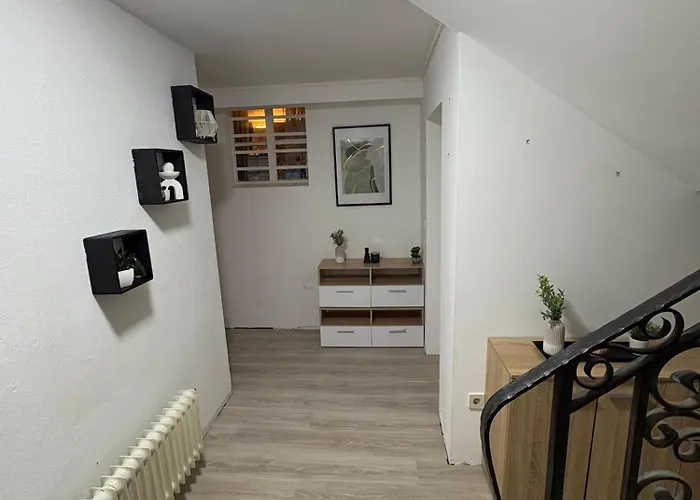 Monteurzimmer, Monteurunterkunft In 20 Km Von Hanau Und 35 Km Von Frankfurt Am Main * Florstadt