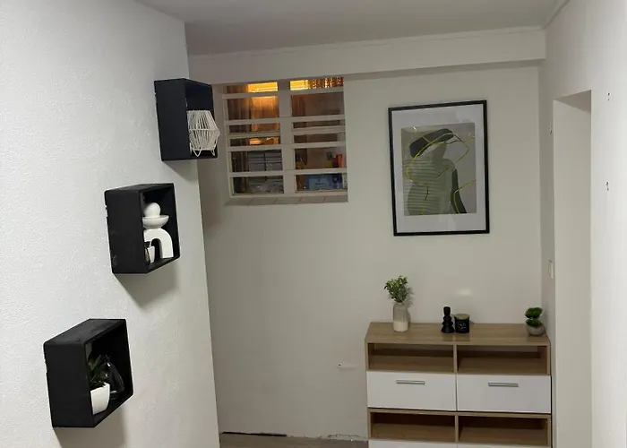 Monteurzimmer, Monteurunterkunft In 20 Km Von Hanau Und 35 Km Von Frankfurt Am Main 民宿 Florstadt